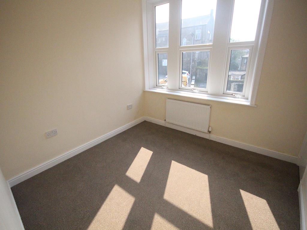 1 bedroom flat To Let in Barnoldswick - 2016-09-15 13.49.14-1.jpg